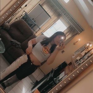 Meet your Posher, Abigail